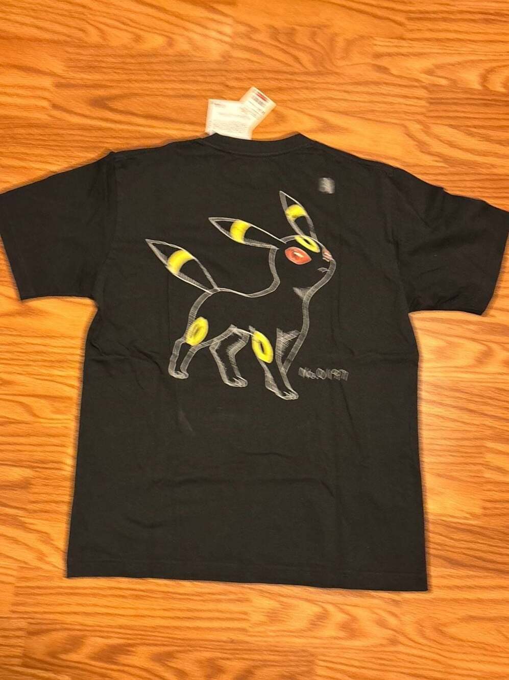Uniqlo UT Pokemon Sketch Umbreon 0197 Graphic T-Shirt Mens size medium NWT - Picture 3 of 3